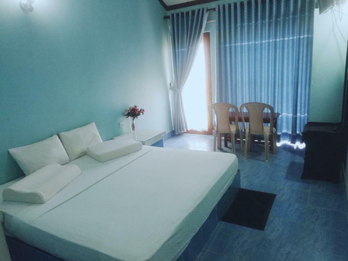 Ninnada Beach Hotel Marawila Exterior foto